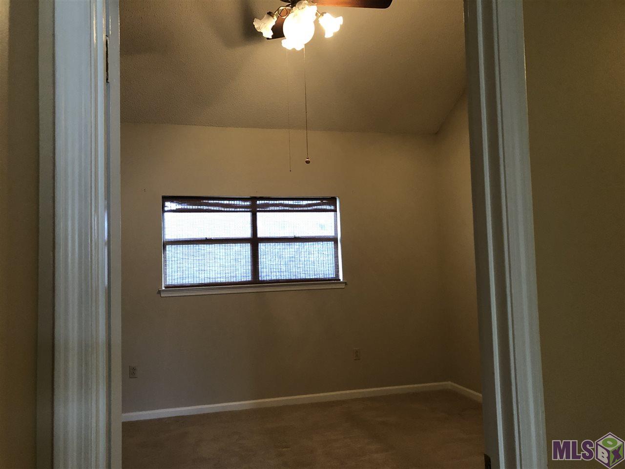 972 Ridgepoint Court, Unit 13B Baton Rouge, LA 70810 - Photo 8 of 11