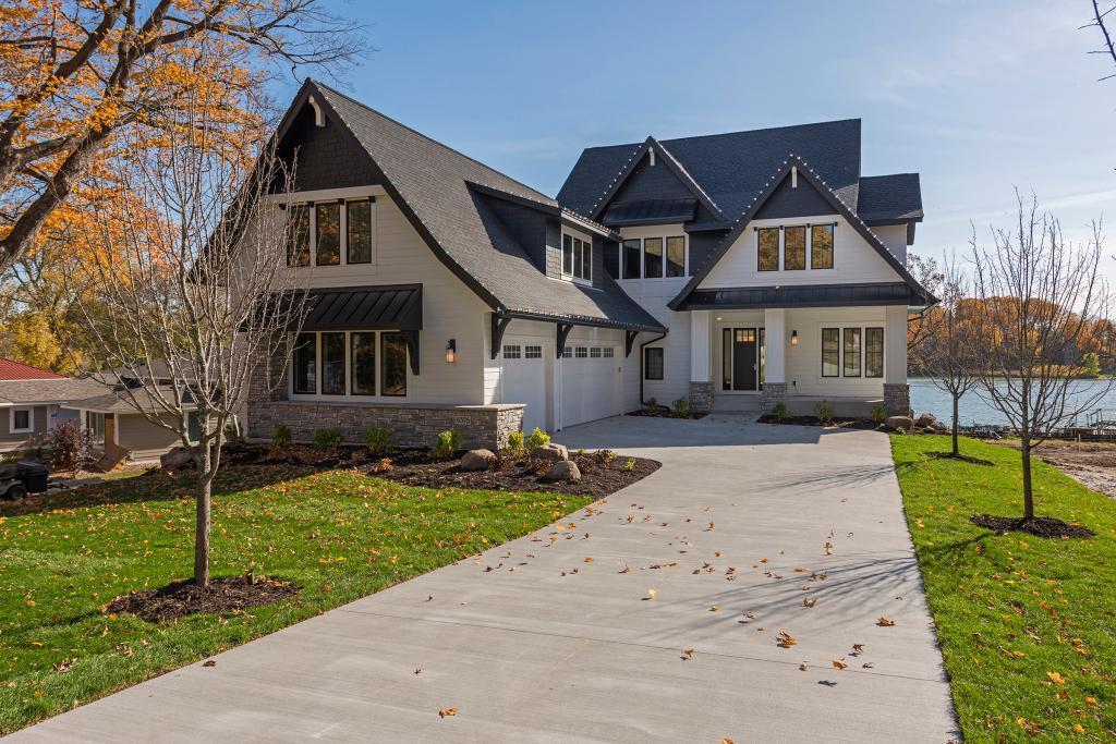 6375 Bayridge Road