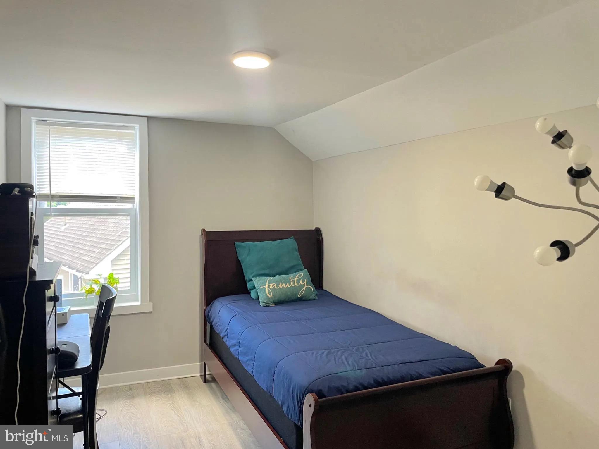 378 Eggert Crossing Road Ewing, NJ 08638 - Photo 17 of 24