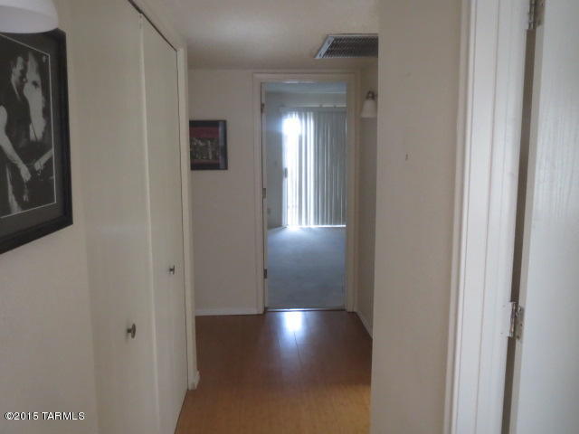 816 South Pantano Road Tucson, AZ 85710 - Photo 12 of 21 Gallery Image 12