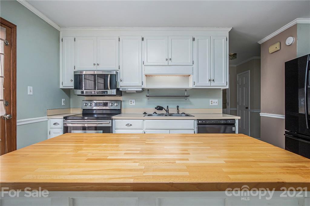2313 Beaver Pond Road Kannapolis, NC 28083 - Photo 5 of 20 Gallery Image 5