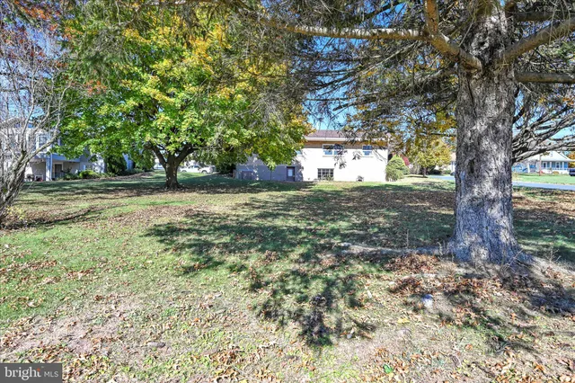 $224,900 | 819 East Chestnut Street, Hegins, PA 17938