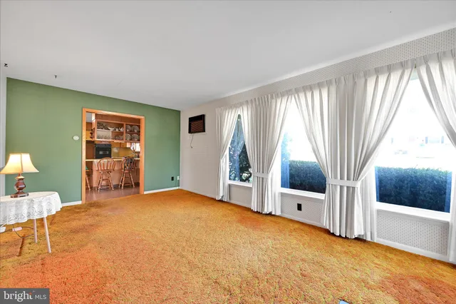 $224,900 | 819 East Chestnut Street, Hegins, PA 17938