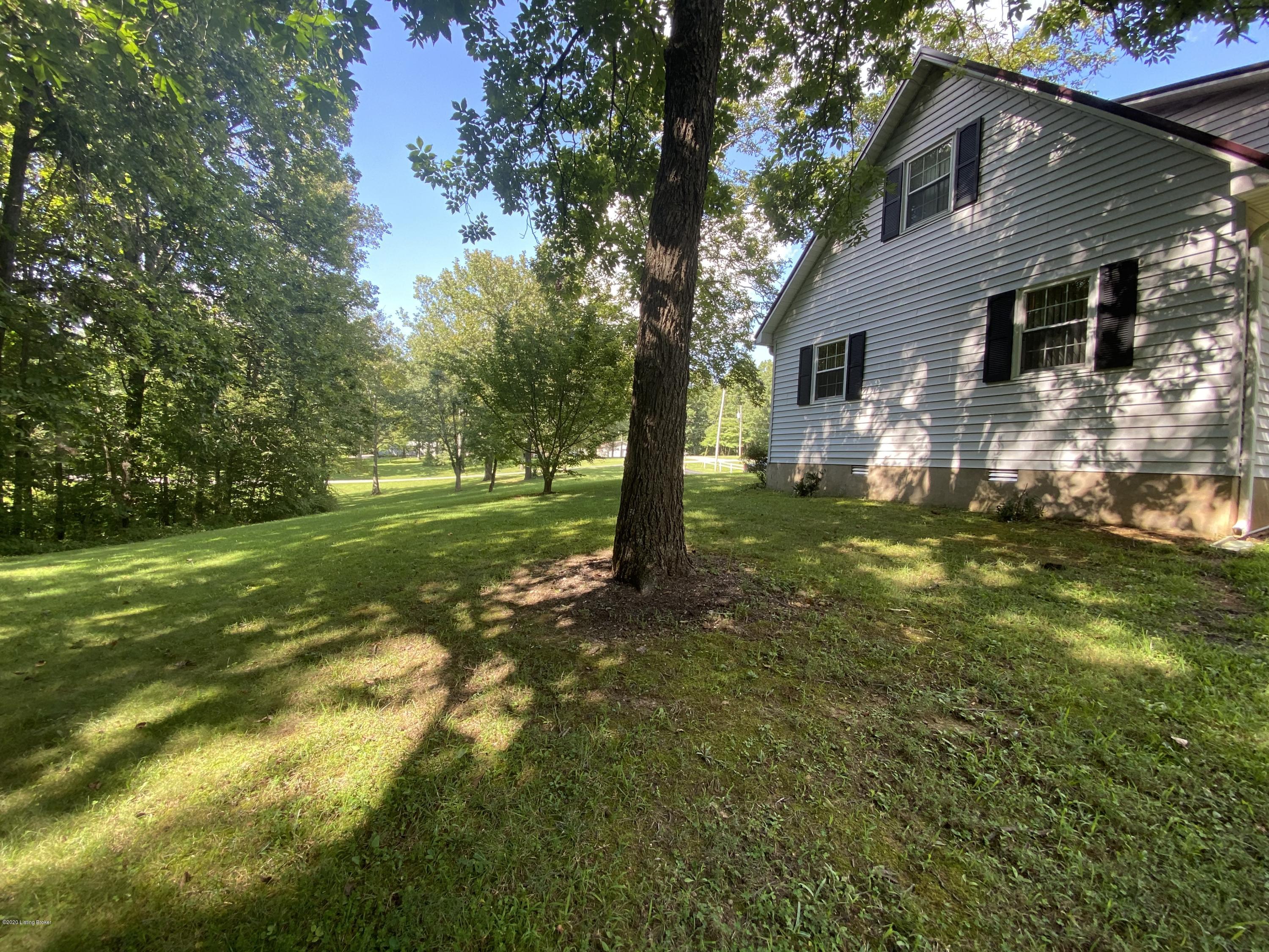 185 Quail Run Road Brandenburg, KY 40108 - Photo 8 of 28 8
