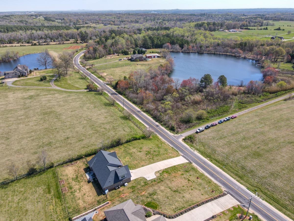927 Love Springs Road Cowpens, SC 29330 - Photo 2 of 23 Gallery Image 2