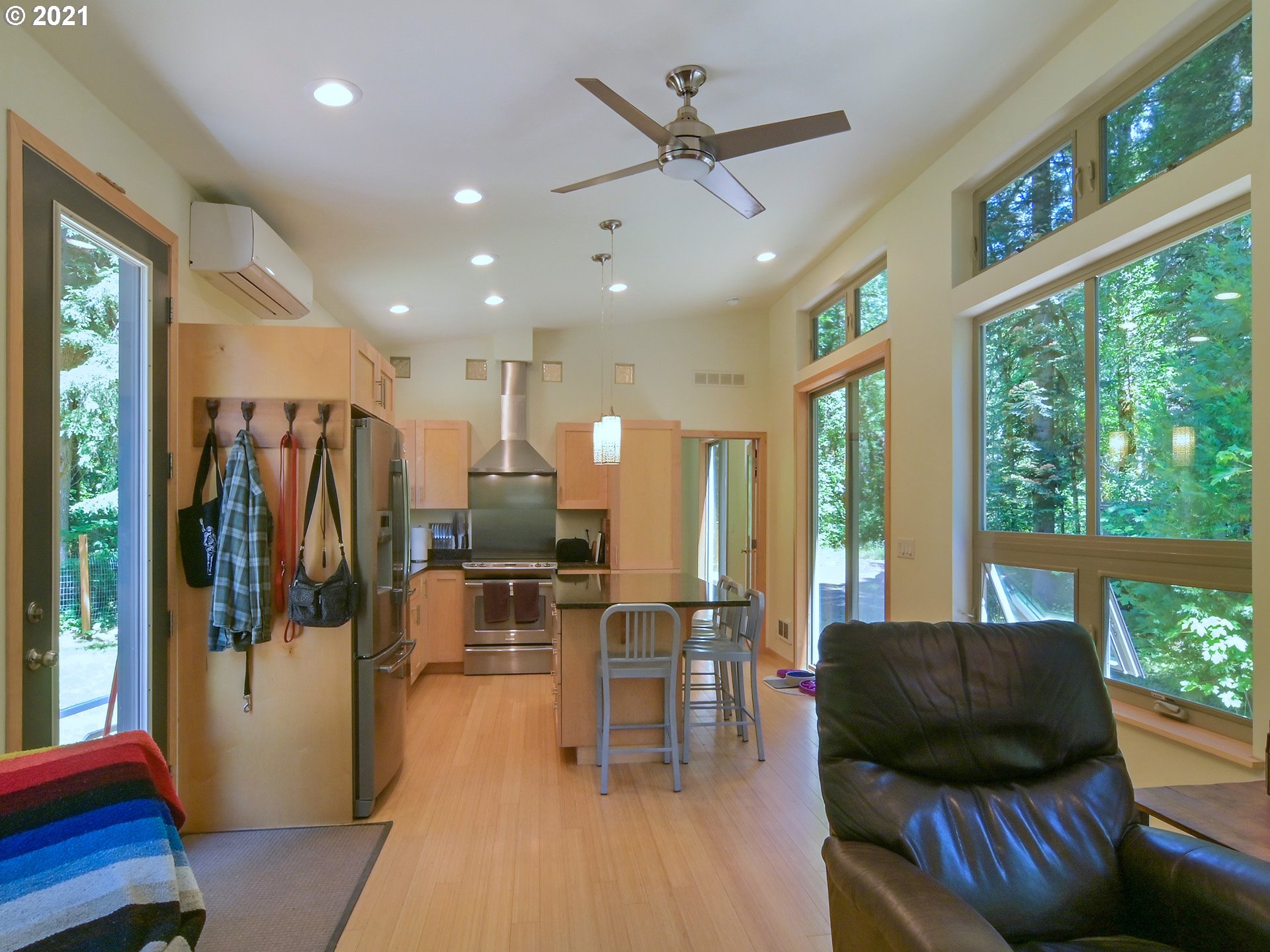 91890 Mill Creek Road Blue River, OR 97413 - Photo 15 of 32 Gallery Image 15