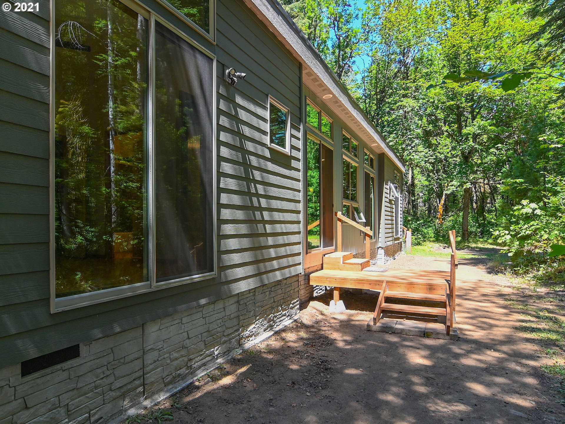 91890 Mill Creek Road Blue River, OR 97413 - Photo 22 of 32 Gallery Image 22