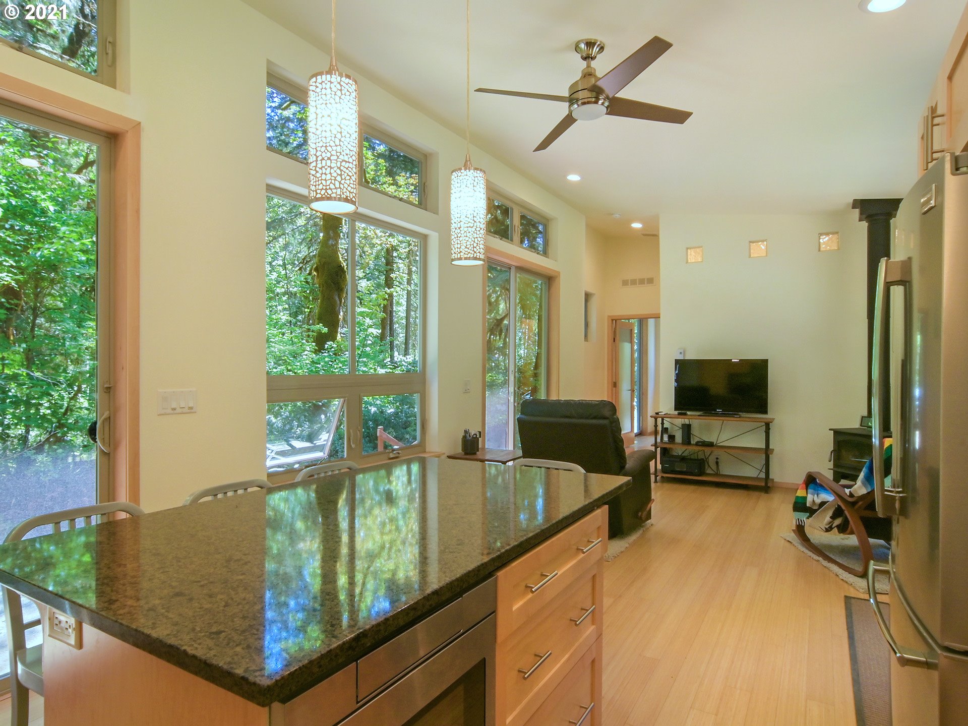 91890 Mill Creek Road Blue River, OR 97413 - Photo 7 of 32 Gallery Image 7