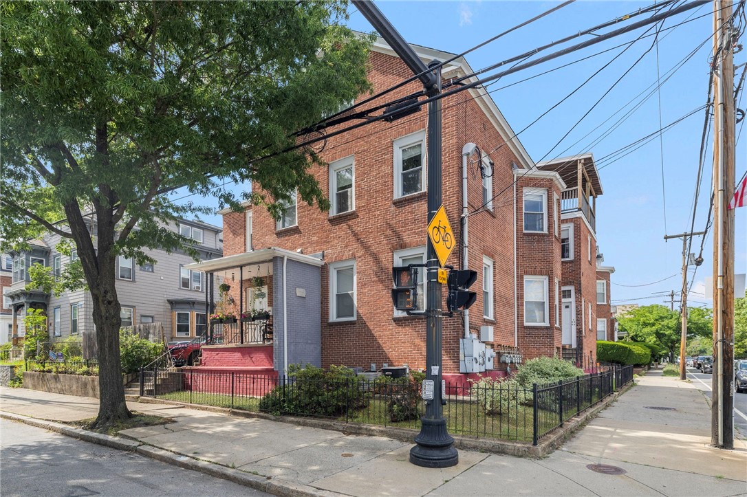64 Pitman Street Providence, RI 02906 - Photo 1 of 30