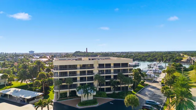 a picture of a building and a yard