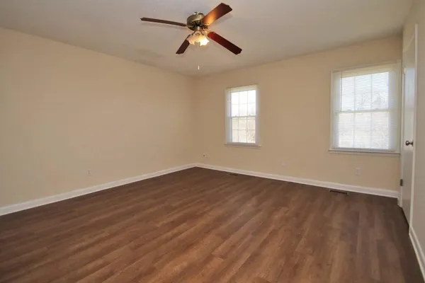 $2,095 | 1410 Country Club Court, Harrisonburg, VA 22802