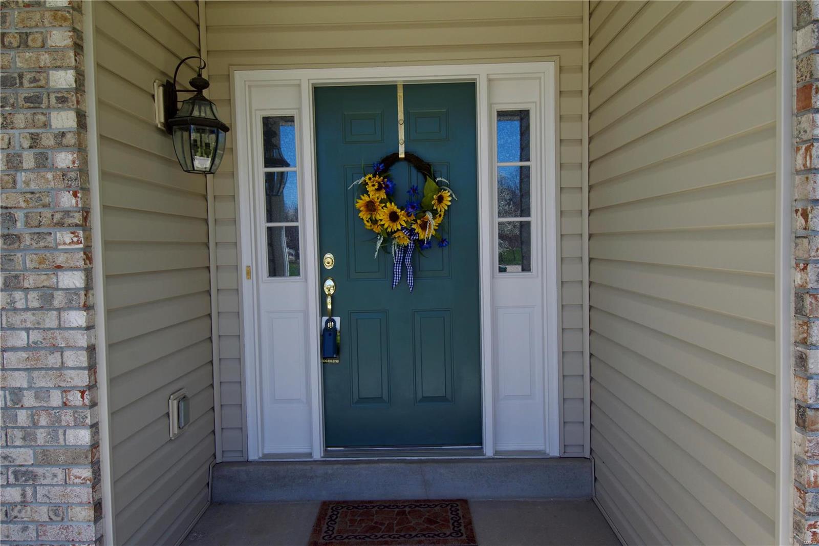1 Charing Cross Court Weldon Spring, MO 63304 - Photo 2 of 18 Gallery Image 2