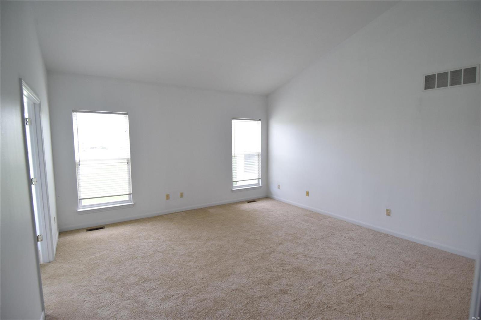 1 Charing Cross Court Weldon Spring, MO 63304 - Photo 11 of 18 Gallery Image 11