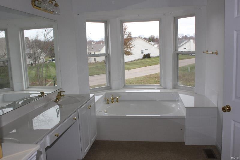 1 Charing Cross Court Weldon Spring, MO 63304 - Photo 13 of 18 Gallery Image 13