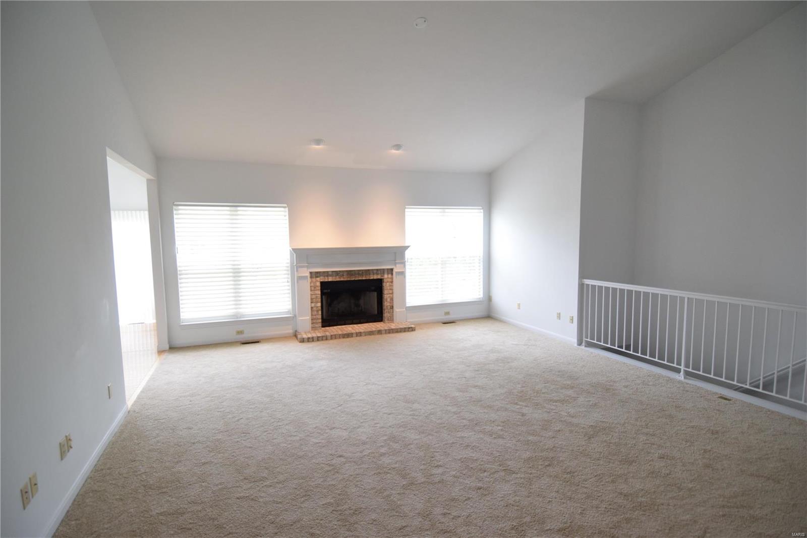 1 Charing Cross Court Weldon Spring, MO 63304 - Photo 3 of 18 Gallery Image 3