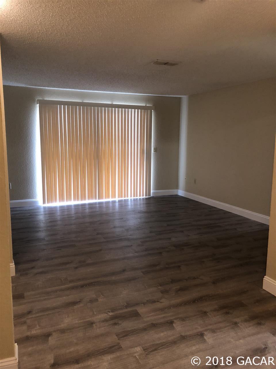 3705 Southwest 27th Street, Unit 1015 Gainesville, FL 32608 - Photo 6 of 23