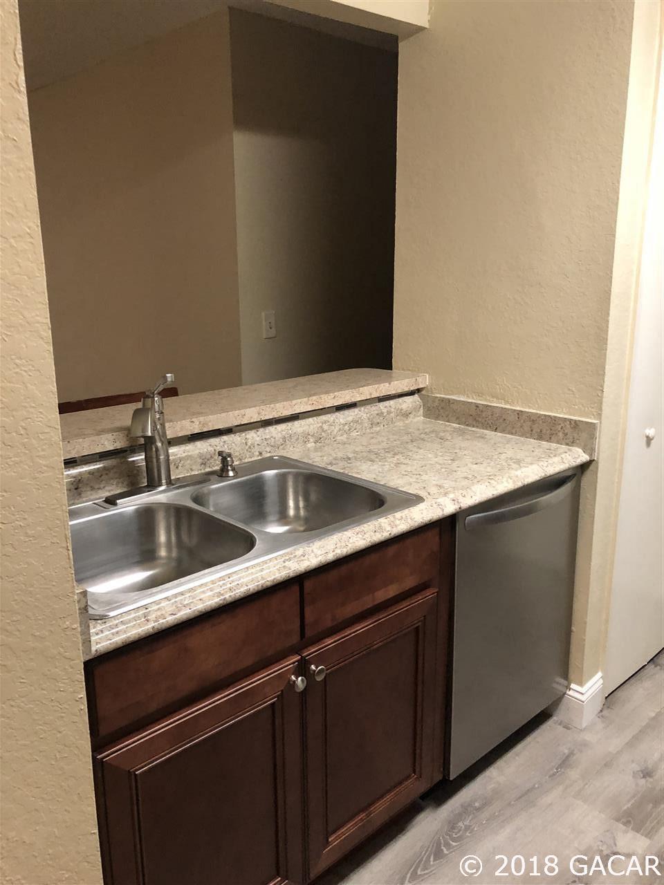 3705 Southwest 27th Street, Unit 1015 Gainesville, FL 32608 - Photo 9 of 23