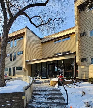 $175,000 | 12600 Parkwood Drive, Unit 208, Burnsville, MN 55337