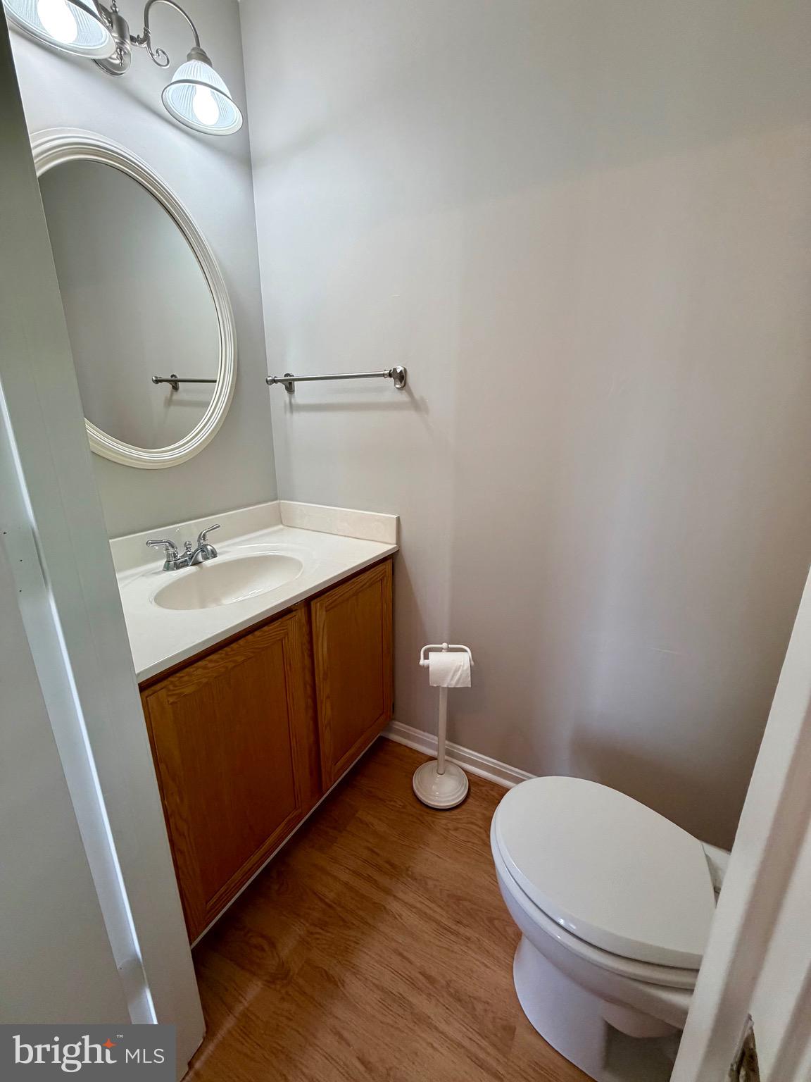 4409 Cole Farm Road Baltimore, MD 21236 - Photo 9 of 51 MAIN LEVEL HALF BATH