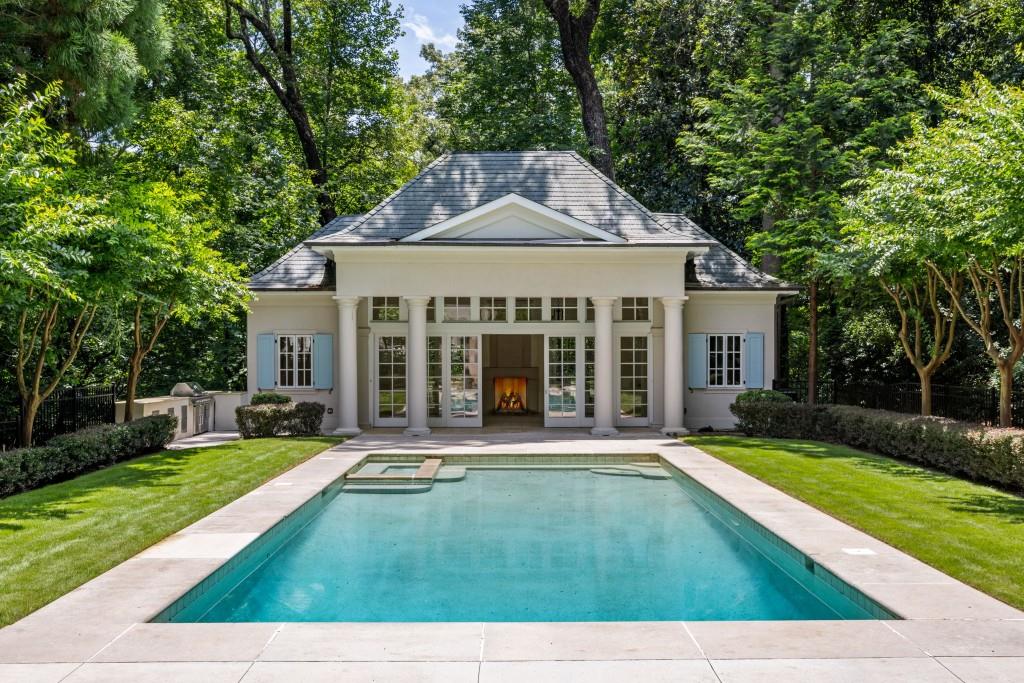 2485 West Wesley Road Northwest Atlanta, GA 30327 - Photo 9 of 84