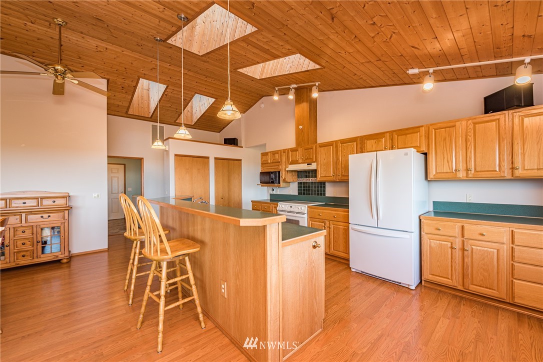 722 Miller Road Sequim, WA 98382 - Photo 7 of 25