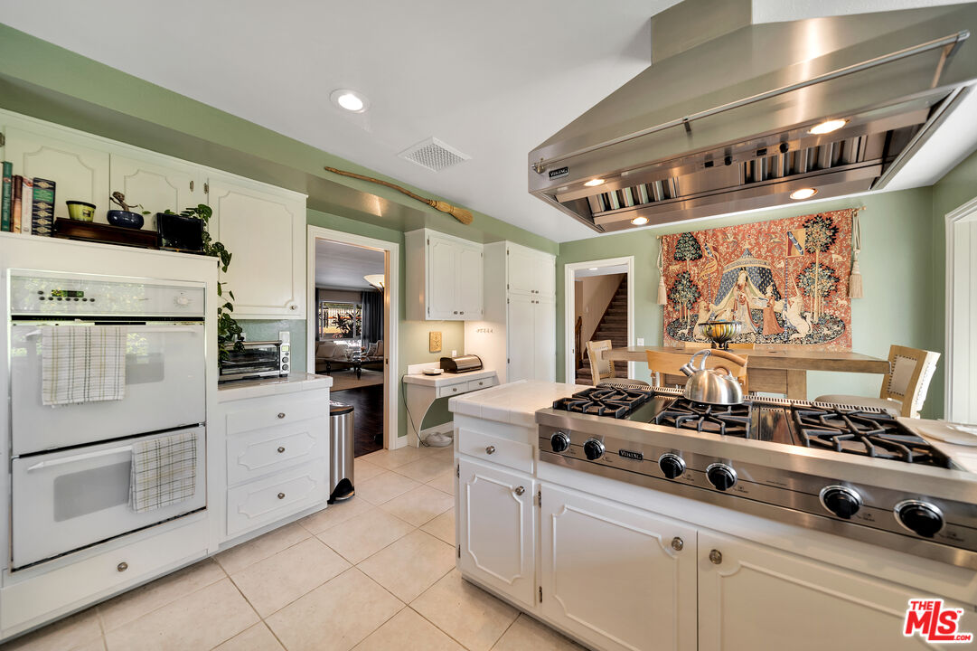 19055 Muirkirk Drive Porter Ranch, CA 91326 - Photo 21 of 50 Gallery Image 21
