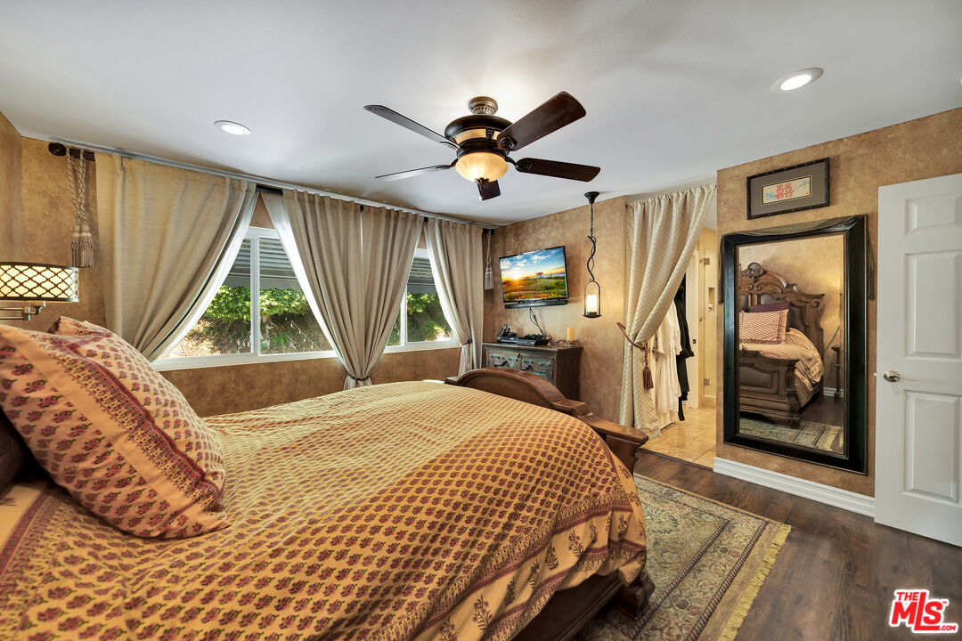 19055 Muirkirk Drive Porter Ranch, CA 91326 - Photo 31 of 50 Gallery Image 31