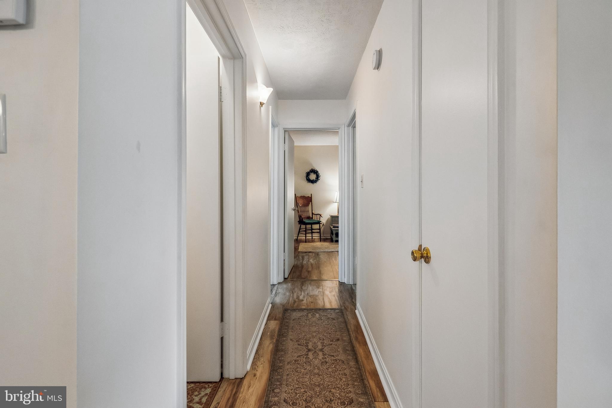 10090 Oakton Terrace Road Oakton, VA 22124 - Photo 13 of 23