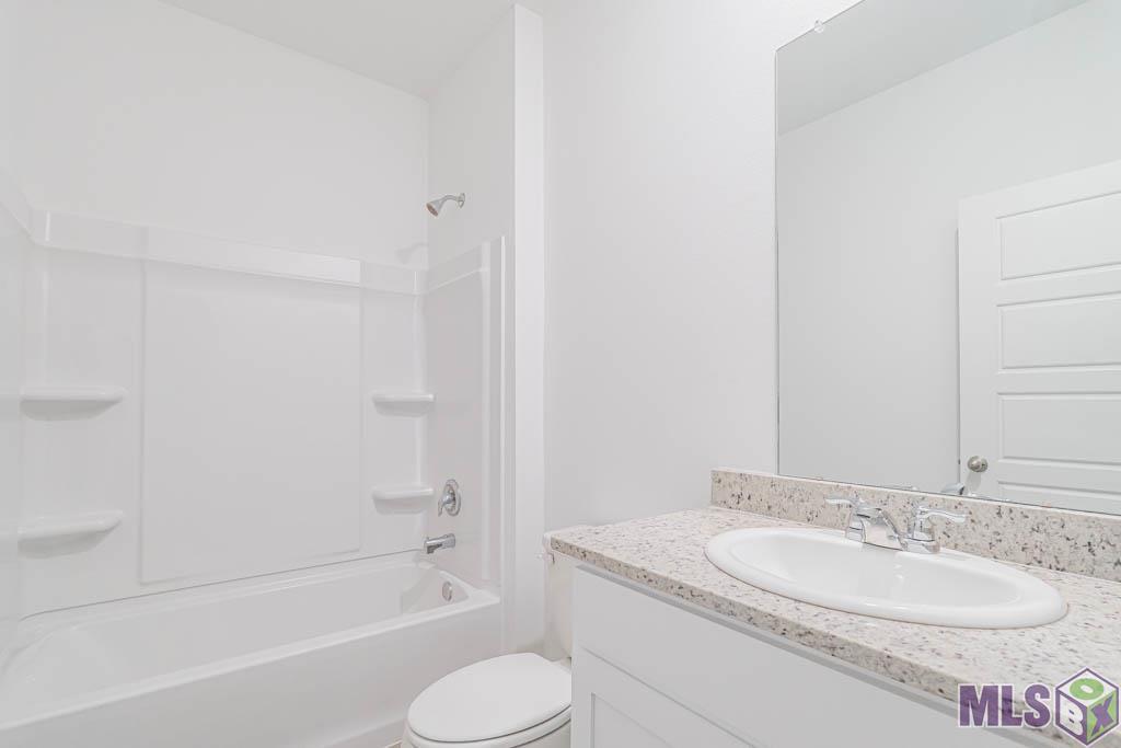 13312 Bellacosa Avenue Baton Rouge, LA 70817 - Photo 18 of 26
