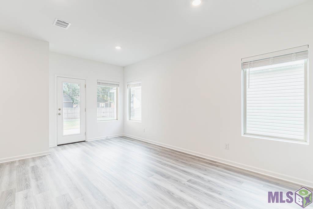 13312 Bellacosa Avenue Baton Rouge, LA 70817 - Photo 9 of 26