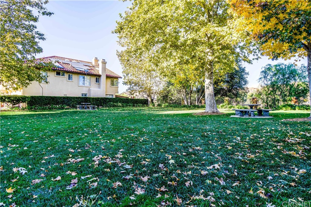 24588 Ebelden Avenue Newhall, CA 91321 - Photo 40 of 42