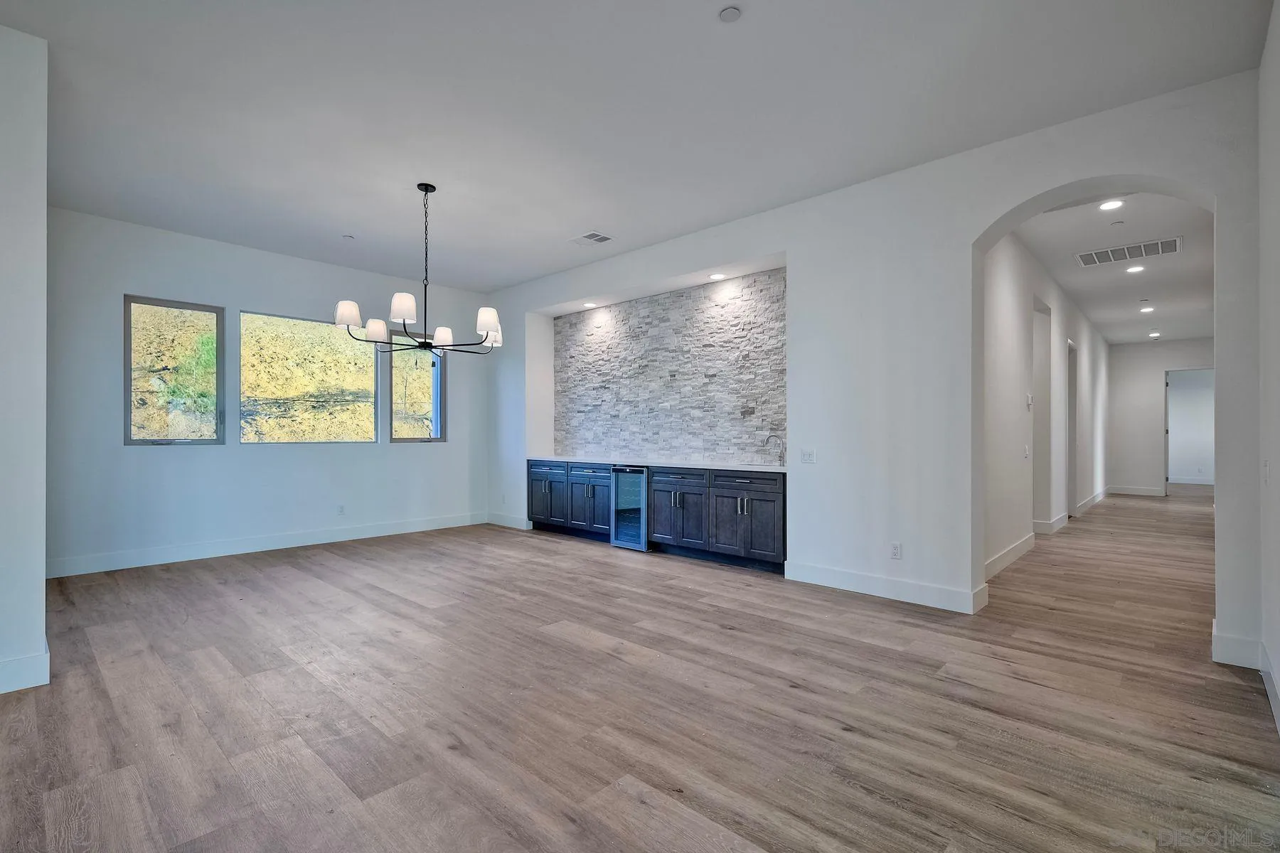 11631 Via Trevi Lakeside, CA 92040 - Photo 14 of 54