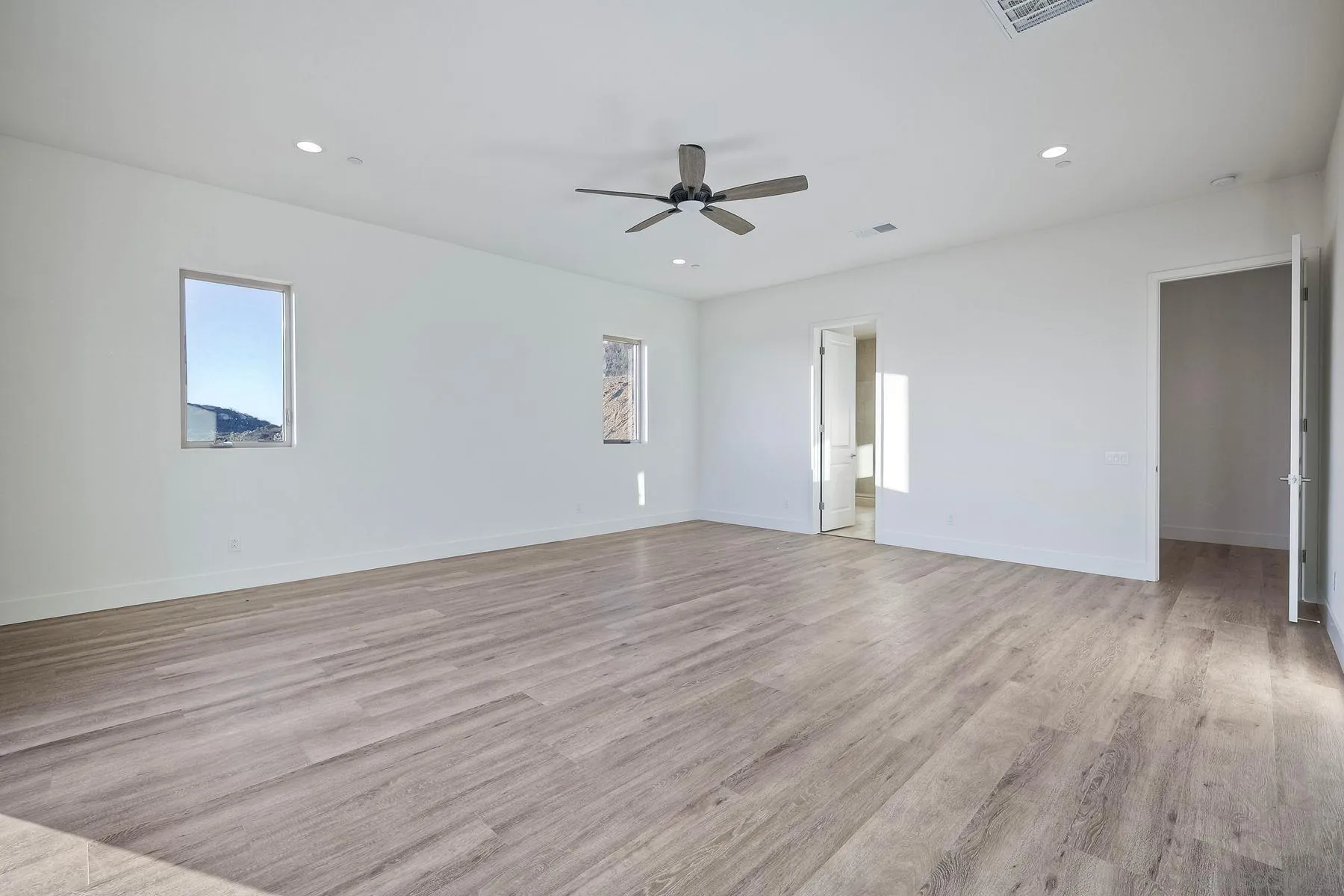 11631 Via Trevi Lakeside, CA 92040 - Photo 26 of 54