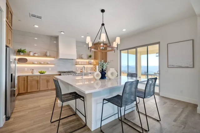 $2,374,900 | 11631 Via Trevi, Lakeside, CA 92040