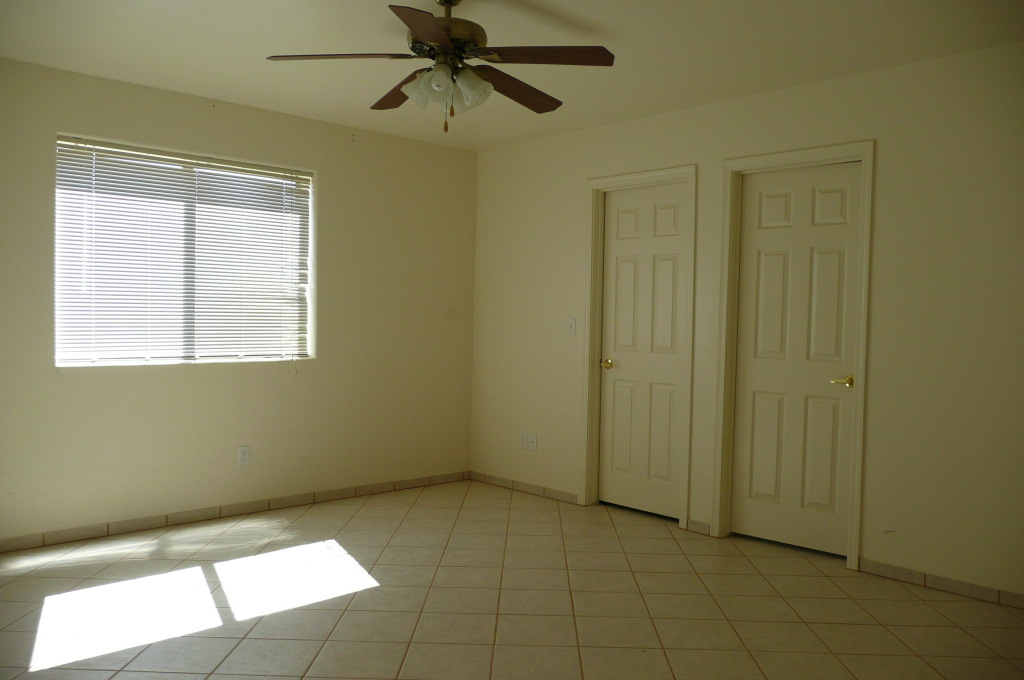 1428 Calle Monclova Rio Rico, AZ 85648 - Photo 4 of 5 Gallery Image 4