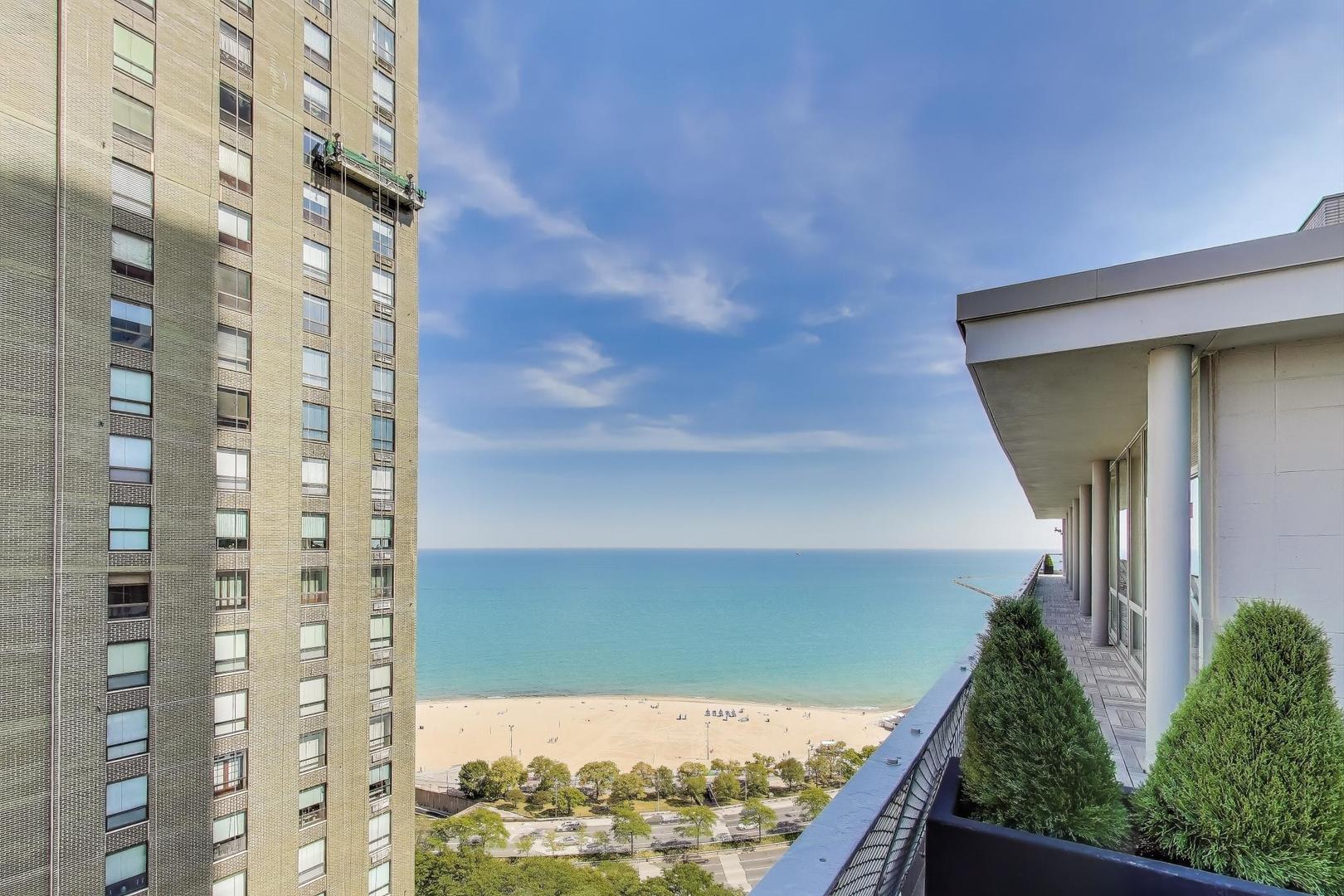 1000 North Lake Shore Plaza, Unit 804 Chicago, IL 60611 - Photo 3 of 25 a view of a balcony