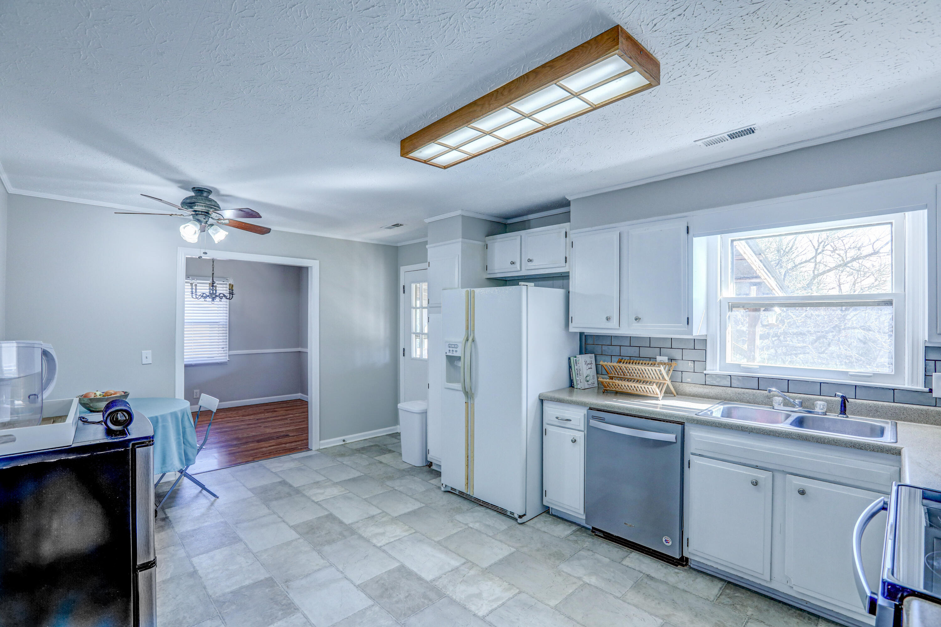 731 Greengate Road Kingsport, TN 37663 - Photo 12 of 42 B42A0366_67_68_69_70