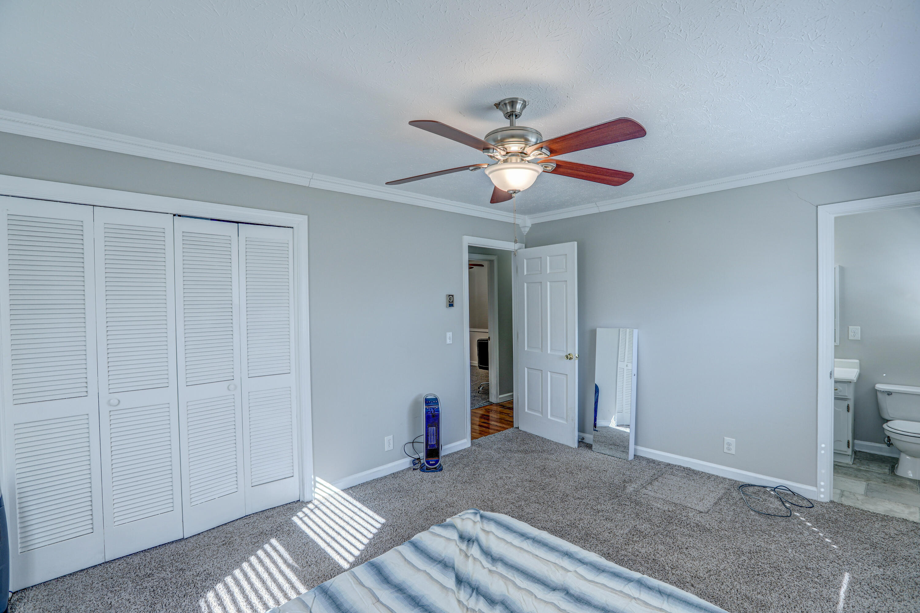 731 Greengate Road Kingsport, TN 37663 - Photo 18 of 42 B42A0486_87_88_89_90