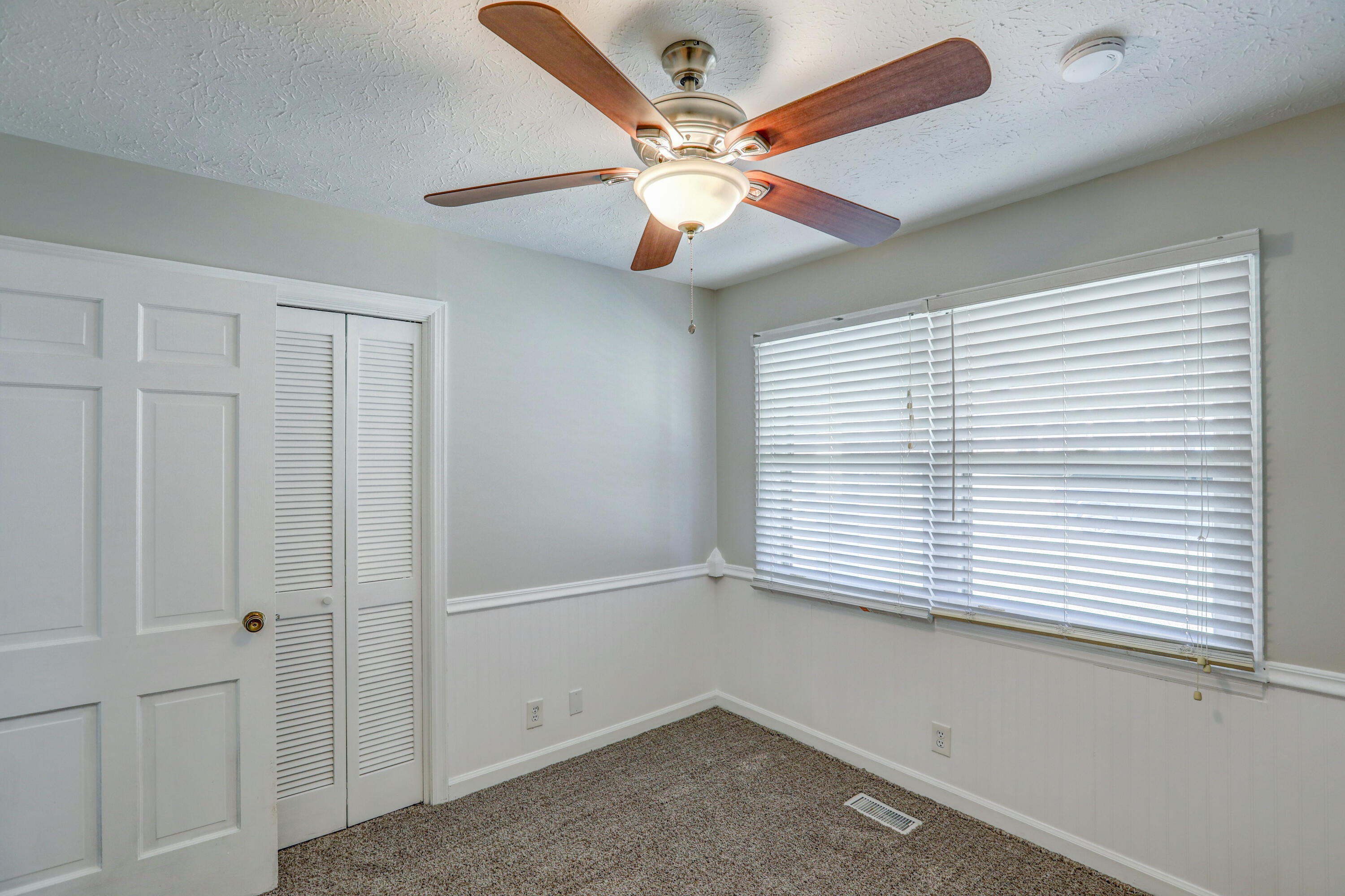 731 Greengate Road Kingsport, TN 37663 - Photo 25 of 42 B42A0386_87_88_89_90