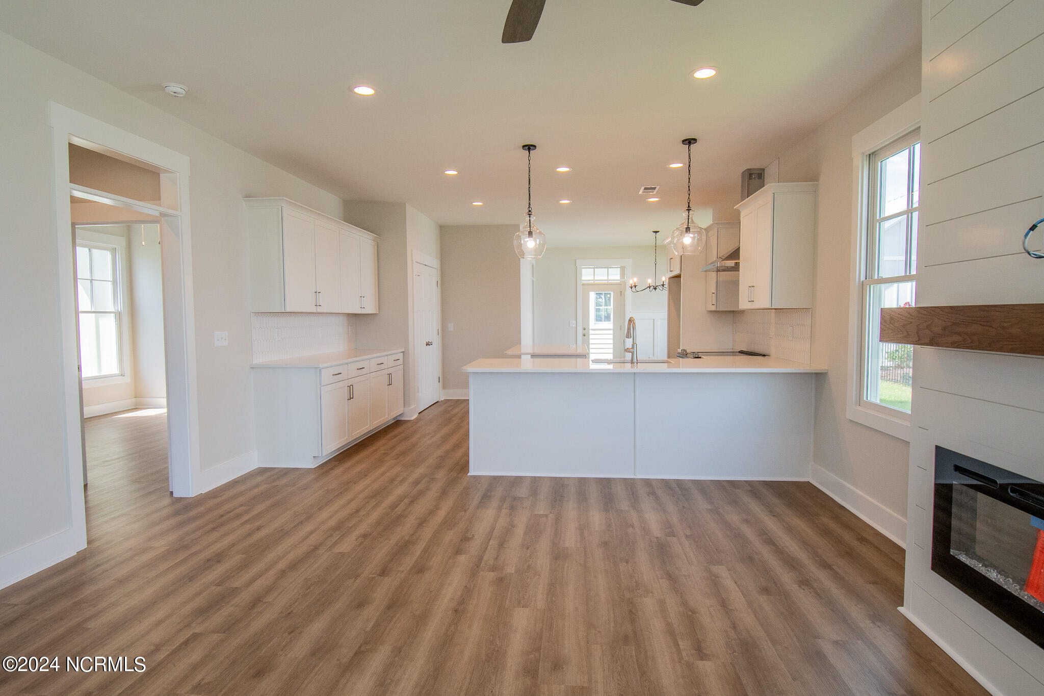 212 Ward Road Swansboro, NC 28584 - Photo 5 of 37 17