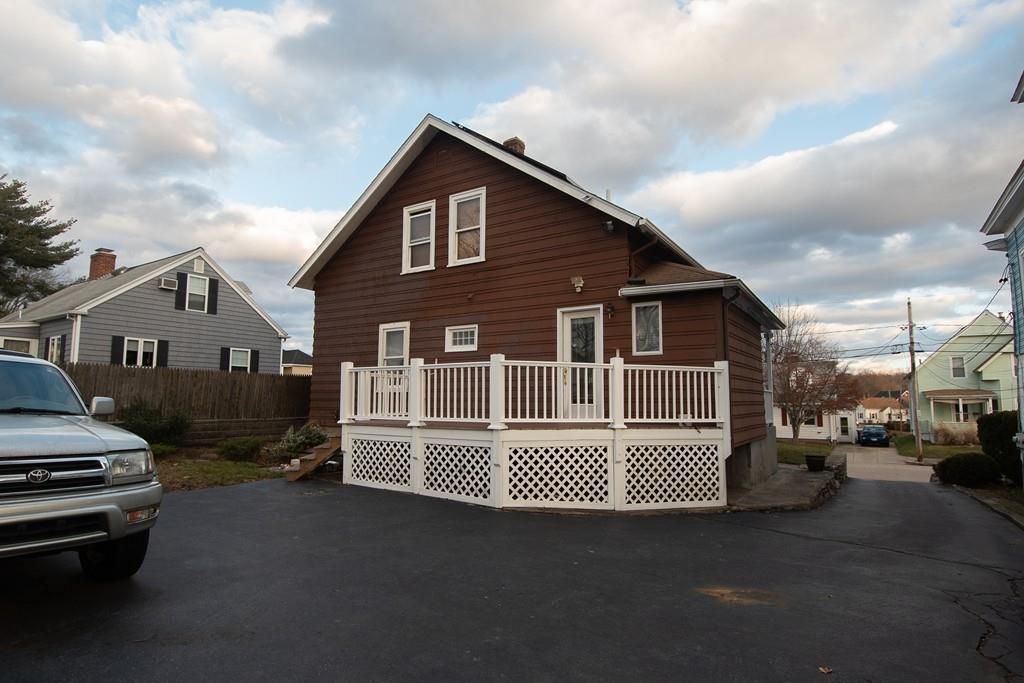 719 Grove Street Woonsocket, RI 02895 - Photo 3 of 23