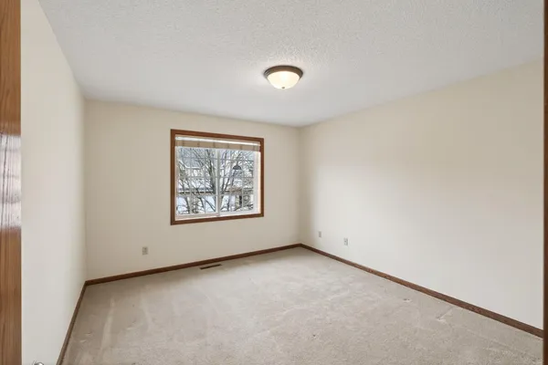 $335,000 | 15317 Wilderness Ridge Road Northwest, Prior Lake, MN 55372