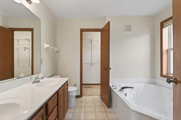 $335,000 | 15317 Wilderness Ridge Road Northwest, Prior Lake, MN 55372