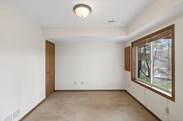 $335,000 | 15317 Wilderness Ridge Road Northwest, Prior Lake, MN 55372