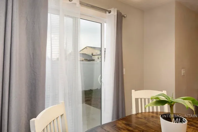 $299,900 | 1177 South Barberry Place, Nampa, ID 83686