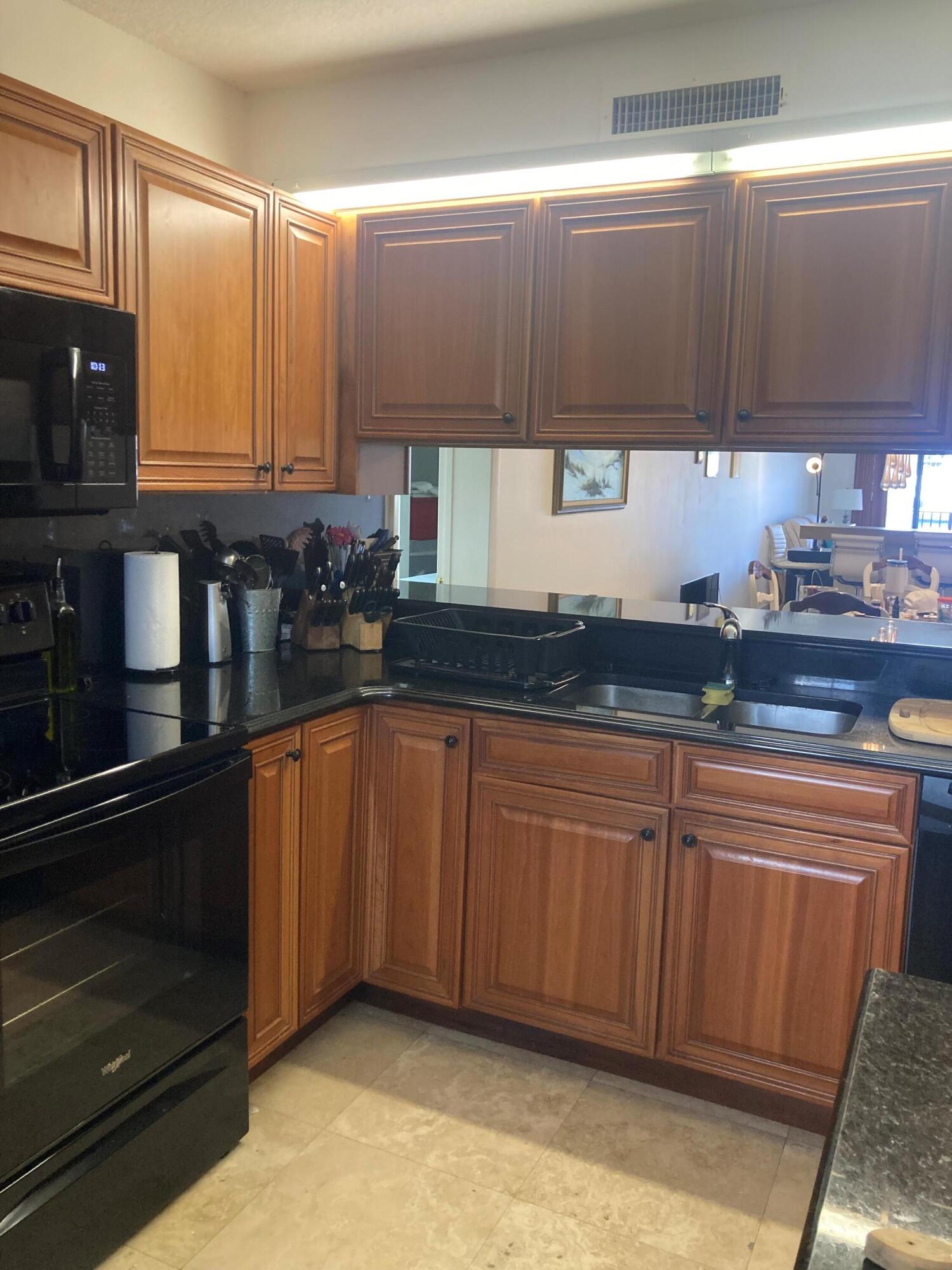 1401 Tidal Pointe Boulevard, Unit 102 Jupiter, FL 33477 - Photo 4 of 20 1401 marina 102 kit1