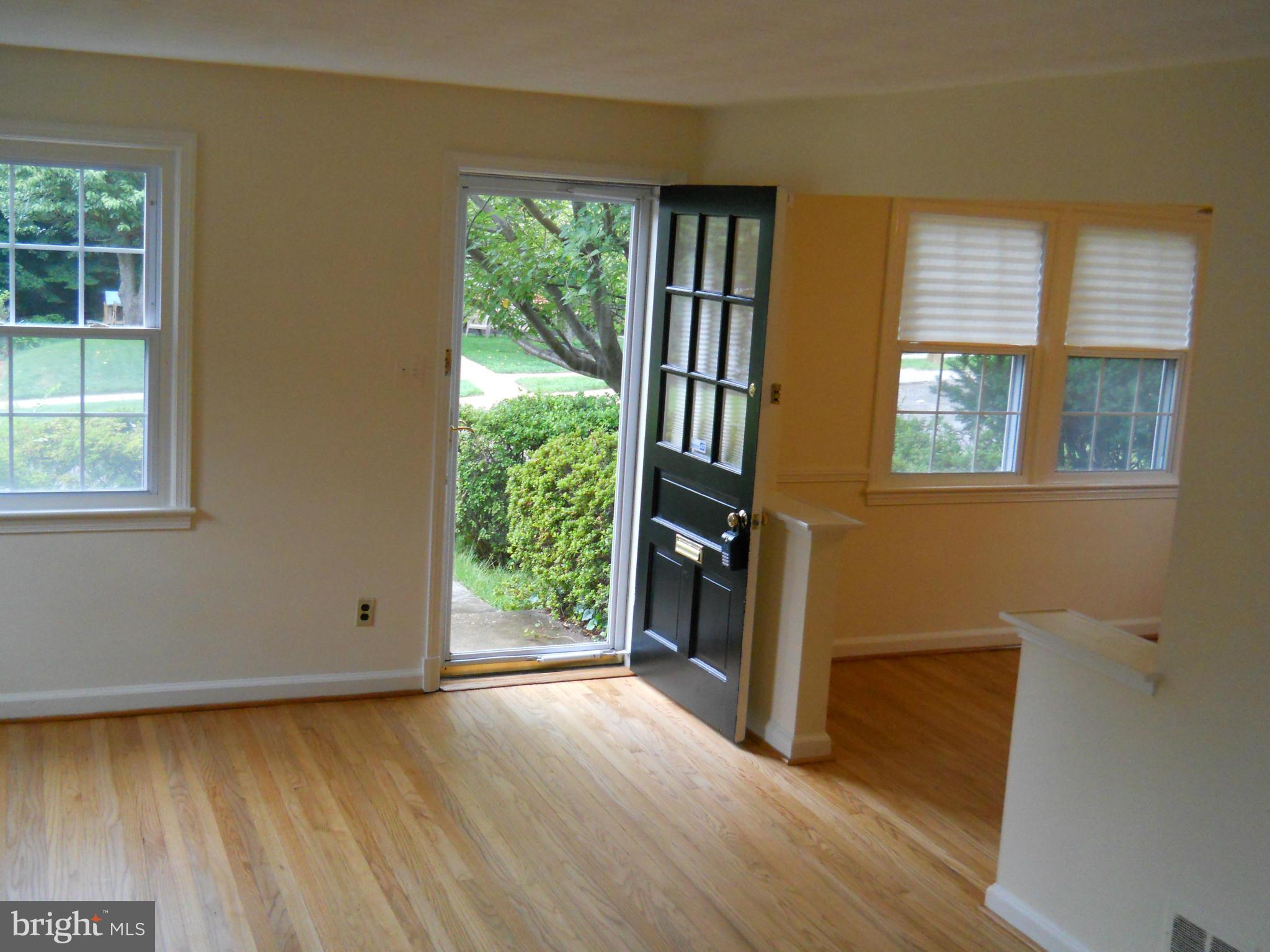 11713 Lytle Street Silver Spring, MD 20902 - Photo 3 of 30 IMain entrance