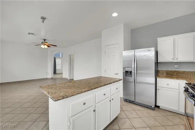 $2,100 | 10316 Neopolitan Place, Las Vegas, NV 89144
