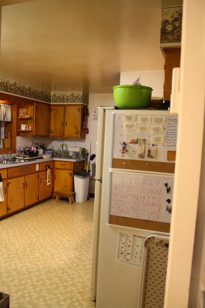 1 Elm Drive Bethany, IL 61914 - Photo 15 of 37 a kitchen with stainless steel appliances granite countertop a refrigerator and a stove