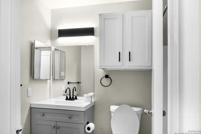 $1,145 | 483 Laurel Lane, Unit 605, New Braunfels, TX 78130